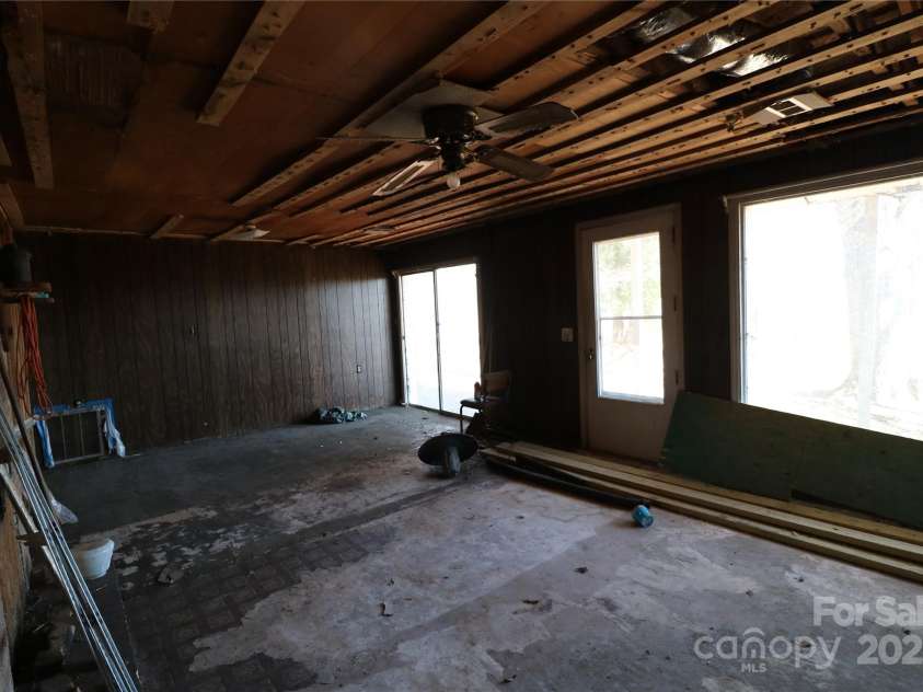 130 Song Sparrow Court, Rutherfordton, NC 28139.  MLS# CAR4225265, YatesRealty ID 5072. 