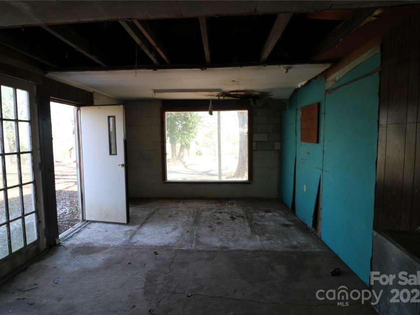 130 Song Sparrow Court, Rutherfordton, NC 28139.  MLS# CAR4225265, YatesRealty ID 5072. 