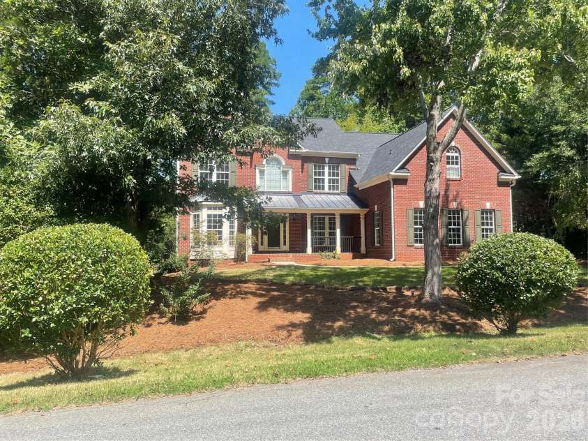 6213 Savannah Grace Lane, Huntersville, NC 28078.  MLS# CAR4420468, YatesRealty ID 50722. 