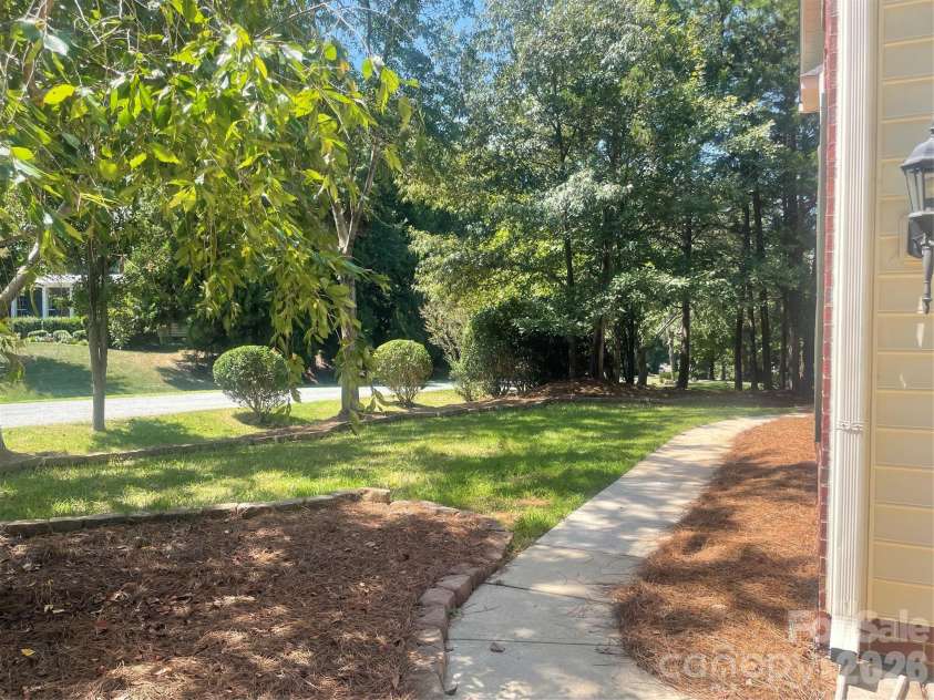 6213 Savannah Grace Lane, Huntersville, NC 28078.  MLS# CAR4420468, YatesRealty ID 50722. 