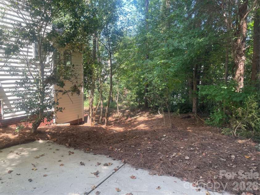 6213 Savannah Grace Lane, Huntersville, NC 28078.  MLS# CAR4420468, YatesRealty ID 50722. 