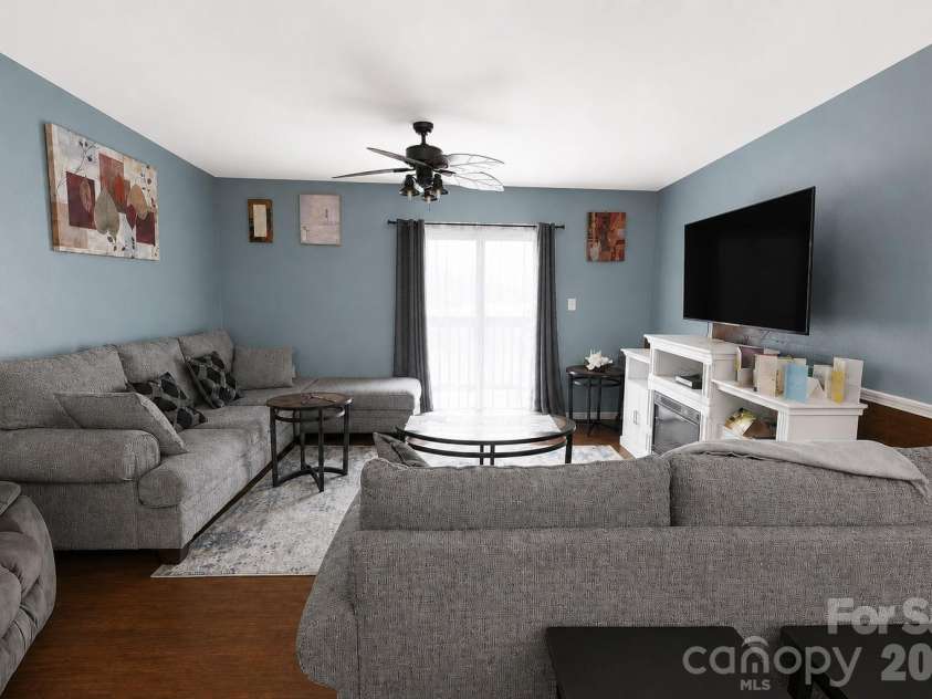 617 Shellbark Drive, Concord, NC 28025.  MLS# CAR4419191, YatesRealty ID 50723. 