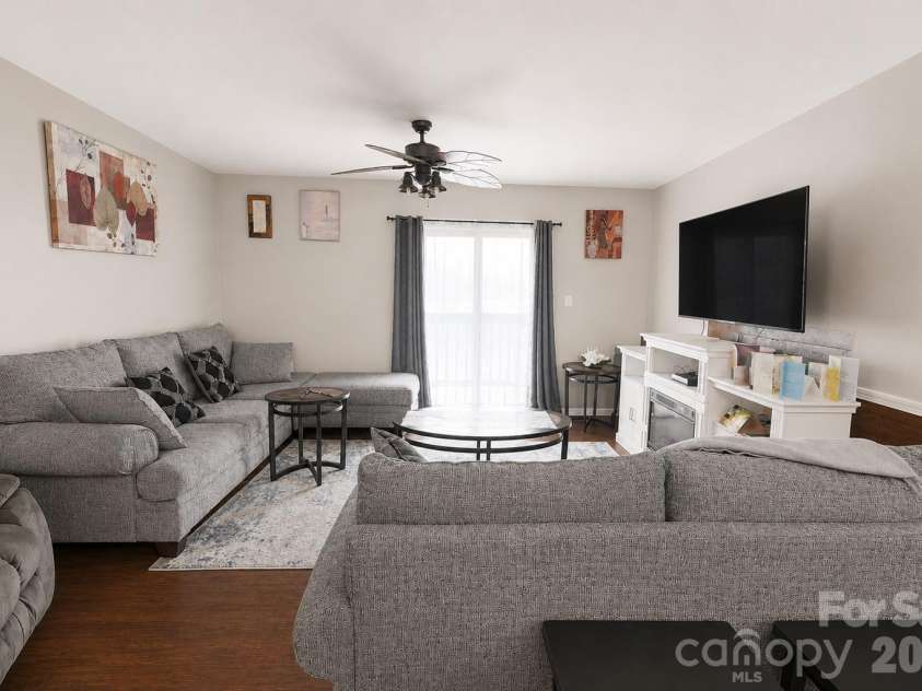 617 Shellbark Drive, Concord, NC 28025.  MLS# CAR4419191, YatesRealty ID 50723. 