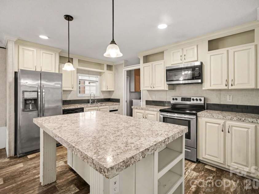 6555 Mcintosh Road, Stanley, NC 28164.  MLS# CAR4419756, YatesRealty ID 50725. 