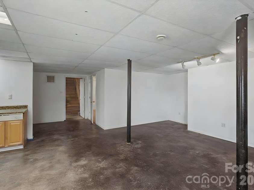253 Tipton Hill Road, Leicester, NC 28748.  MLS# CAR4423393, YatesRealty ID 50726. 