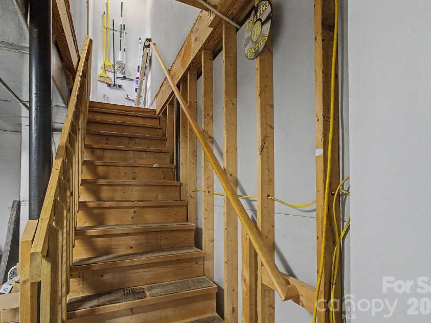 253 Tipton Hill Road, Leicester, NC 28748.  MLS# CAR4423393, YatesRealty ID 50726. 