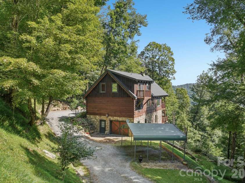 246 Puncheon Lane, Mars Hill, NC 28754.  MLS# CAR4423964, YatesRealty ID 50727. 