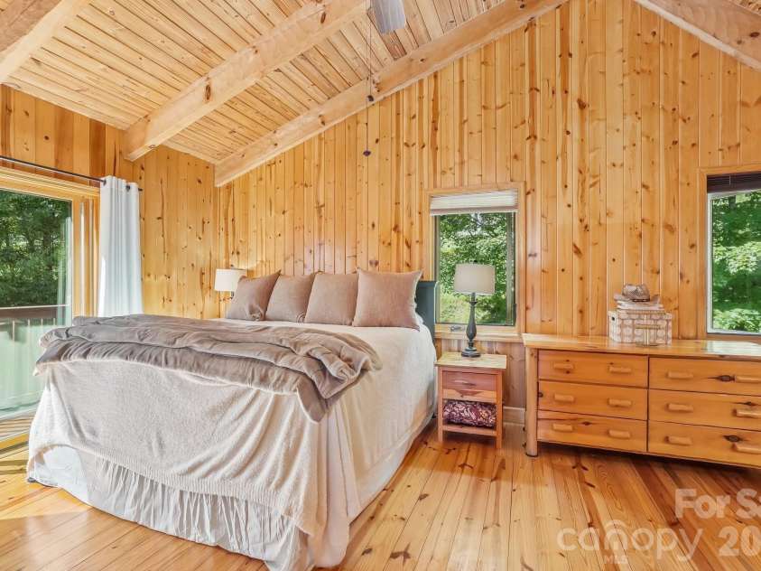 246 Puncheon Lane, Mars Hill, NC 28754.  MLS# CAR4423964, YatesRealty ID 50727. Primary Suite 2nd Level
