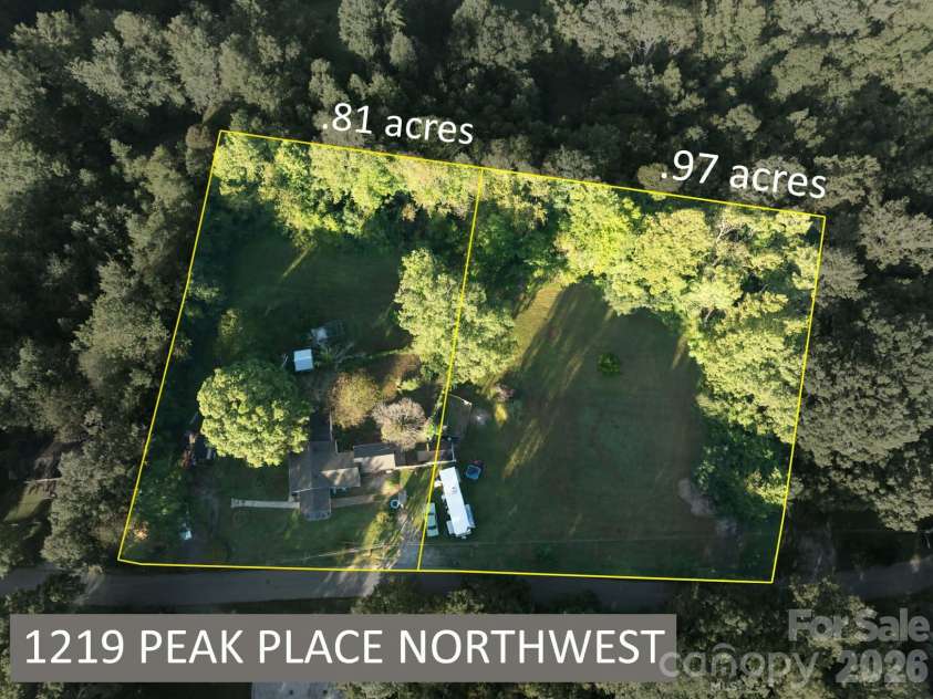 1219 Peak Place, Lenoir, NC 28645.  MLS# CAR4423462, YatesRealty ID 50728. 
