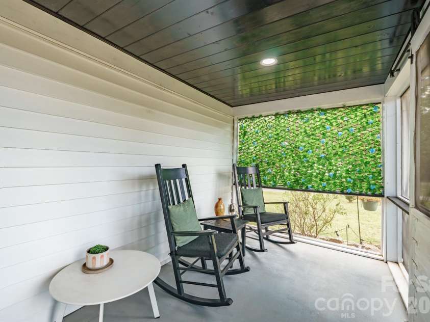 28032 Pole Running Road, Mount Pleasant, NC 28124.  MLS# CAR4421745, YatesRealty ID 50729. 