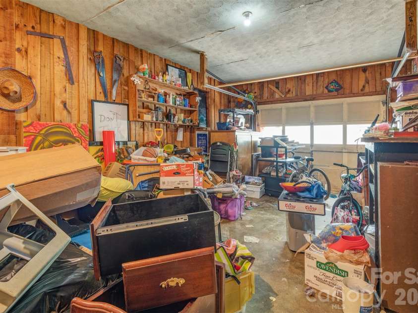 41 and 51 Bird View Drive, Clyde, NC 28721.  MLS# CAR4415815, YatesRealty ID 50732. 41 Bird ViewGarage