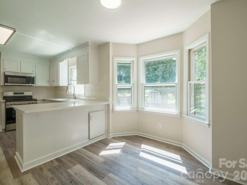 4336 Hickory Hollow Road, Gastonia, NC 28056.  MLS# CAR4423577, YatesRealty ID 50737. 