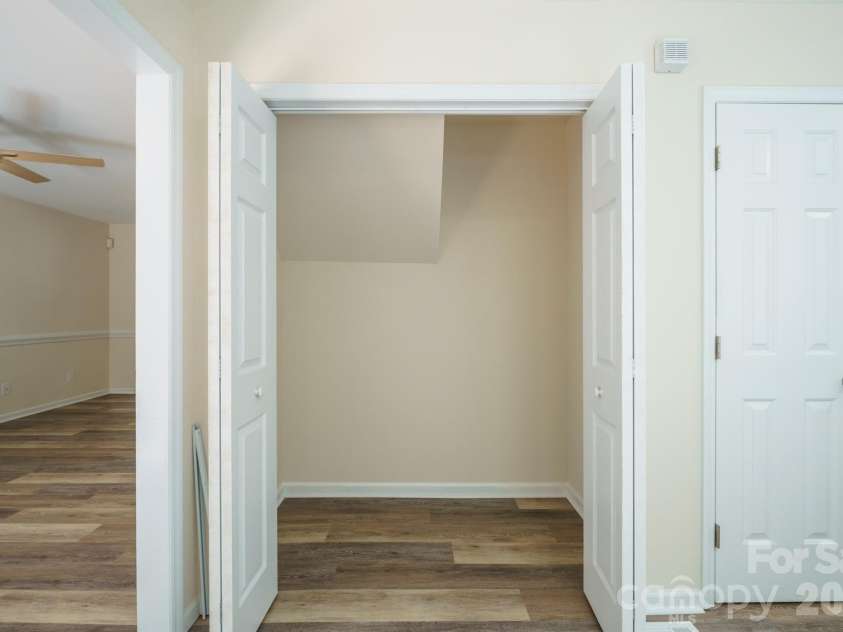 4336 Hickory Hollow Road, Gastonia, NC 28056.  MLS# CAR4423577, YatesRealty ID 50737. 
