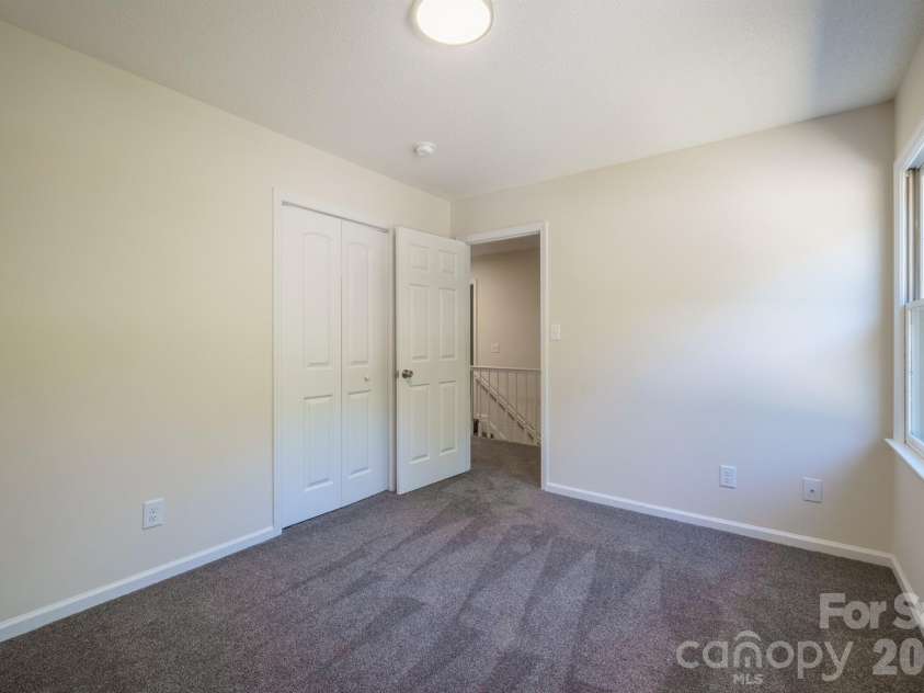4336 Hickory Hollow Road, Gastonia, NC 28056.  MLS# CAR4423577, YatesRealty ID 50737. 
