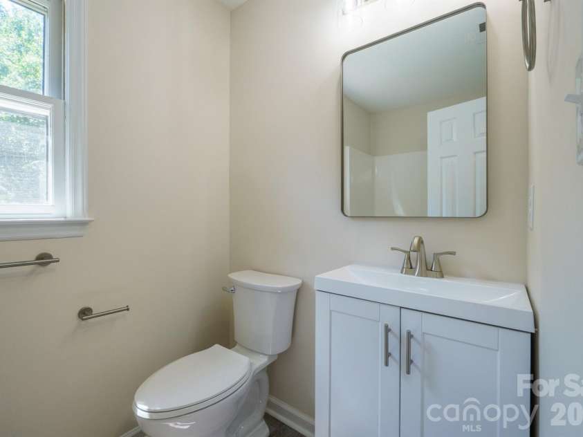 4336 Hickory Hollow Road, Gastonia, NC 28056.  MLS# CAR4423577, YatesRealty ID 50737. 