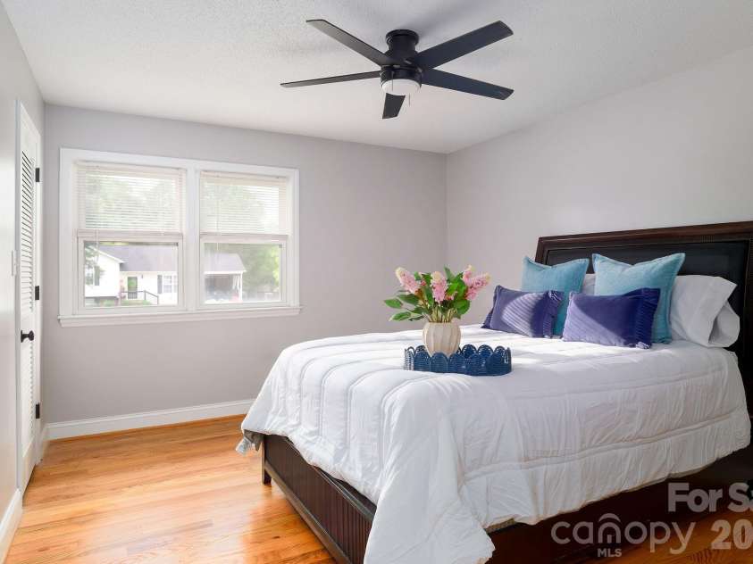 112 Delta Street, Lexington, NC 27295.  MLS# CAR4424343, YatesRealty ID 50740. 