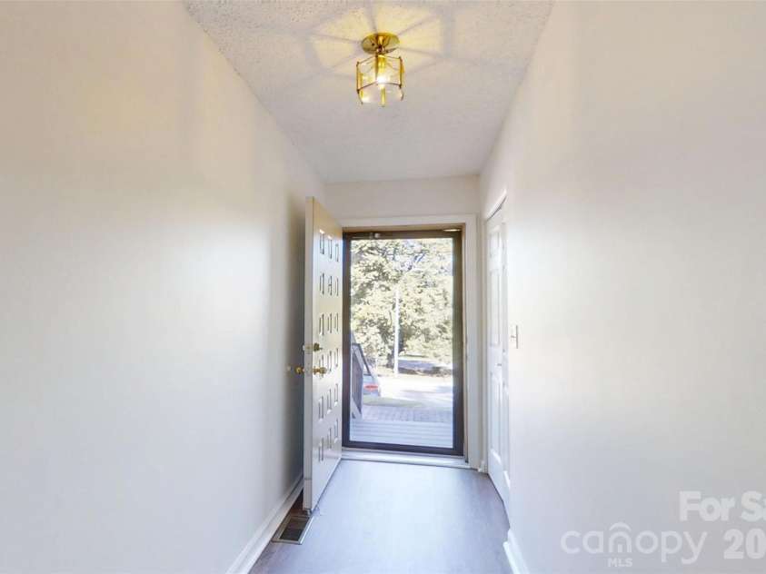 51 Pebble Creek Drive, Asheville, NC 28803.  MLS# CAR4423949, YatesRealty ID 50743. 