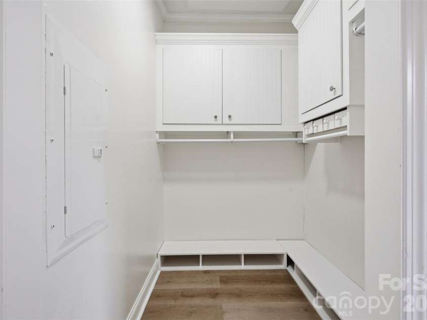1000 Olde Creek Trail, Concord, NC 28025.  MLS# CAR4422617, YatesRealty ID 50747. 