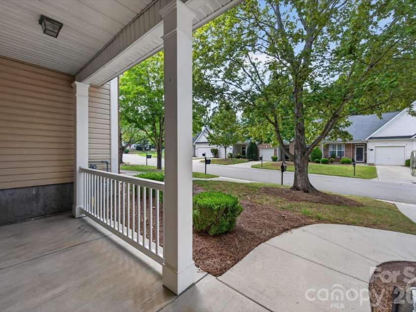 4641 Willow Glen Road, Harrisburg, NC 28075.  MLS# CAR4422313, YatesRealty ID 50749. 
