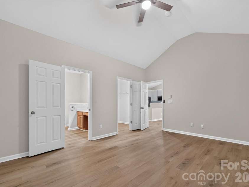 4641 Willow Glen Road, Harrisburg, NC 28075.  MLS# CAR4422313, YatesRealty ID 50749. 