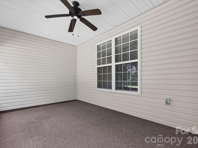 4641 Willow Glen Road, Harrisburg, NC 28075.  MLS# CAR4422313, YatesRealty ID 50749. 