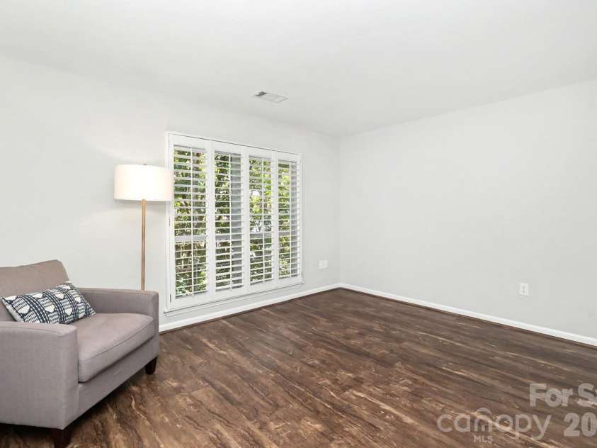 5009 Sharon Road, Charlotte, NC 28210.  MLS# CAR4417626, YatesRealty ID 5075. Second Bedroom