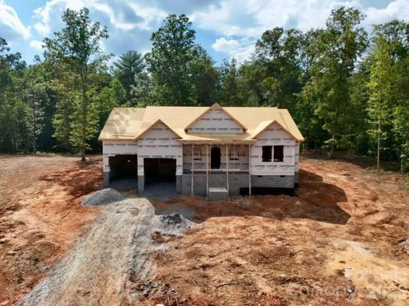 2439 Kimberly Avenue, Morganton, NC 28655.  MLS# CAR4424270, YatesRealty ID 50752. 