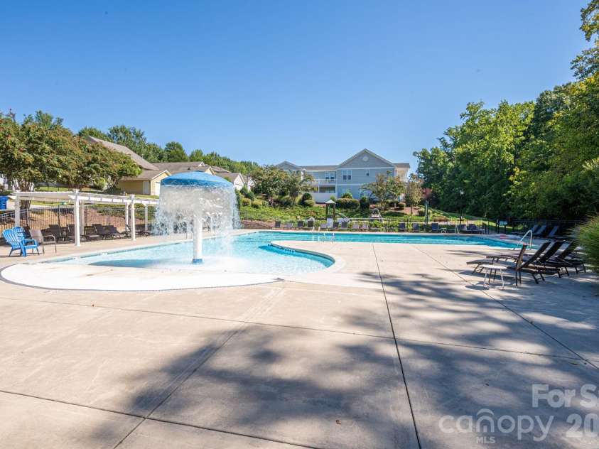 1231 Assembly Street, Belmont, NC 28012.  MLS# CAR4424275, YatesRealty ID 50753. 