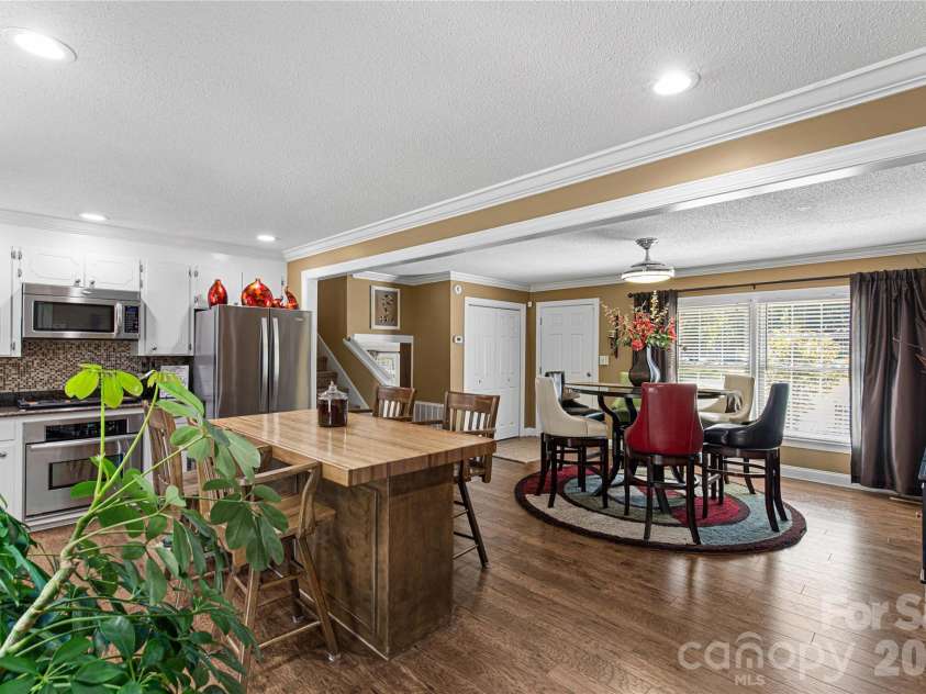 2019 Green Peach Road, Lancaster, SC 29720.  MLS# CAR4417170, YatesRealty ID 50754. 