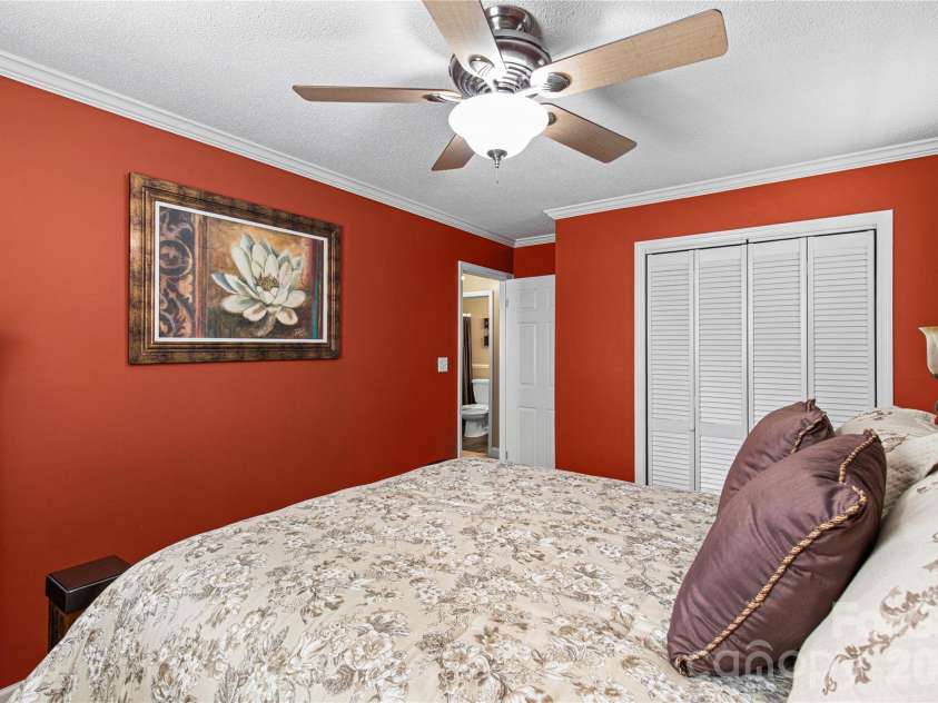 2019 Green Peach Road, Lancaster, SC 29720.  MLS# CAR4417170, YatesRealty ID 50754. 