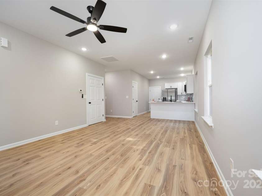 1011 Indiana Street, Kannapolis, NC 28083.  MLS# CAR4154217, YatesRealty ID 5076. Open floor plan
