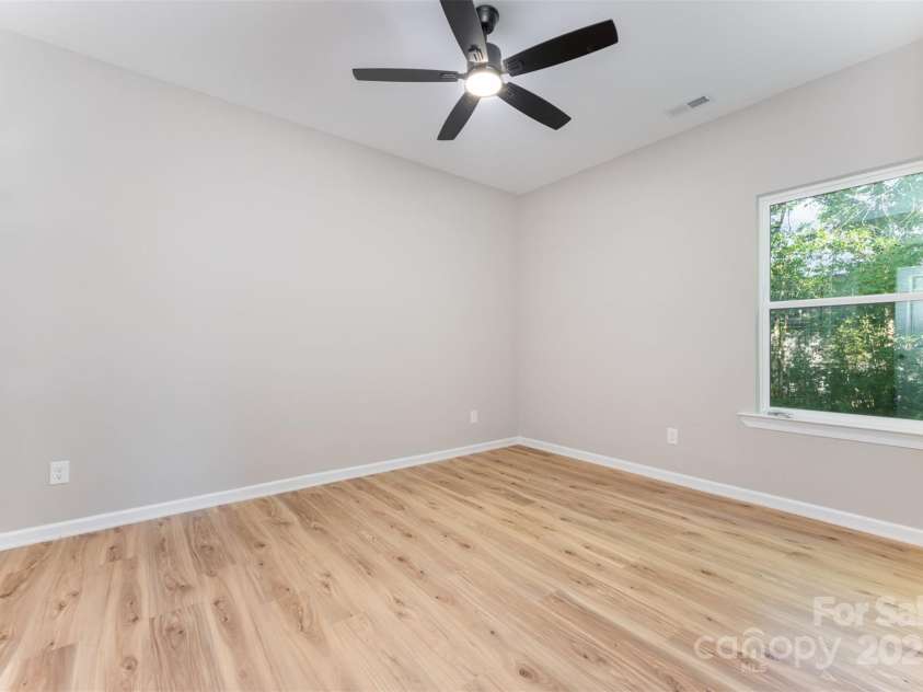 1011 Indiana Street, Kannapolis, NC 28083.  MLS# CAR4154217, YatesRealty ID 5076. Second bedroom