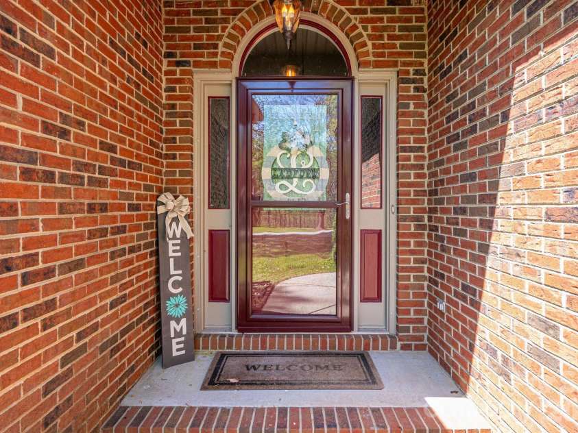 335 Cape Breton Trail, Gastonia, NC 28056.  MLS# CAR4366338, YatesRealty ID 50769. 