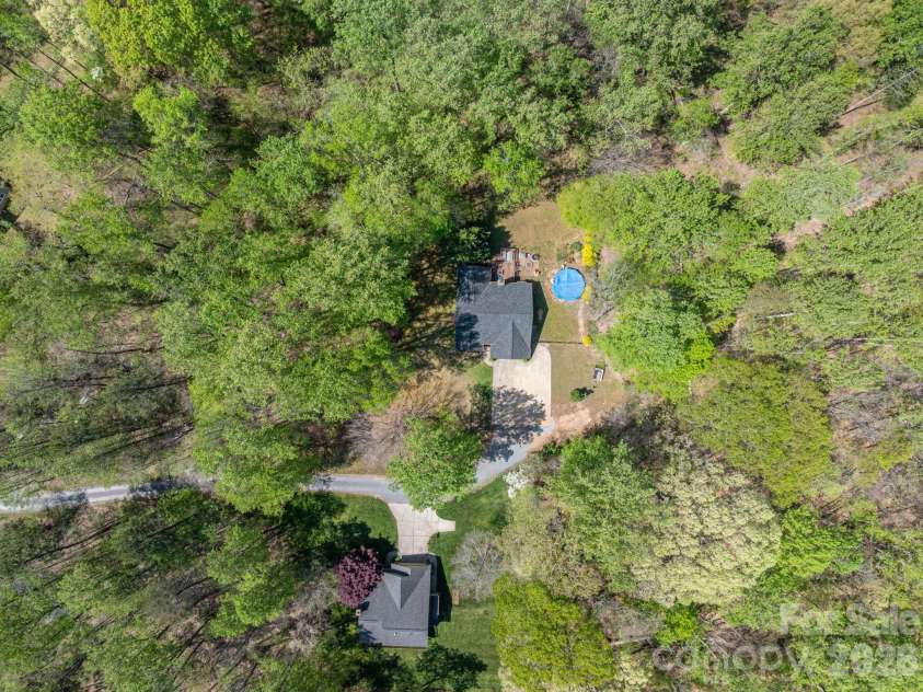 335 Cape Breton Trail, Gastonia, NC 28056.  MLS# CAR4366338, YatesRealty ID 50769. 