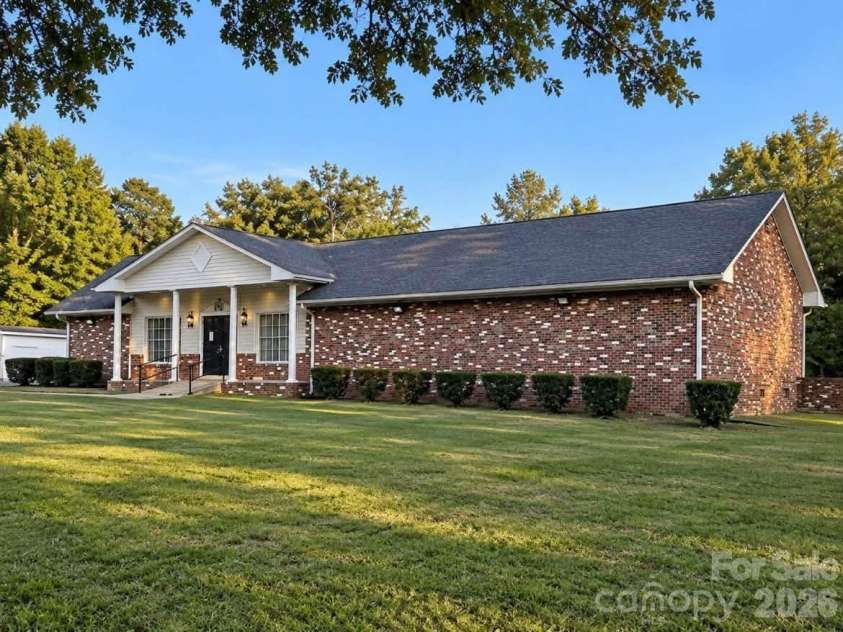 717 Celsey Road, Chester, SC 29706.  MLS# CAR4424358, YatesRealty ID 50770. Front of building