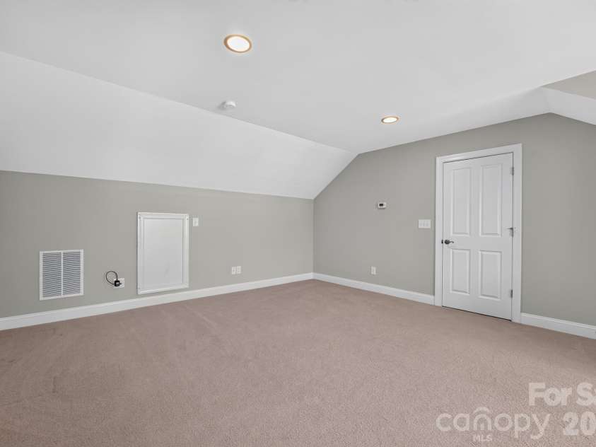 903 Morningstar Lane, Matthews, NC 28104.  MLS# CAR4410868, YatesRealty ID 50771. 
