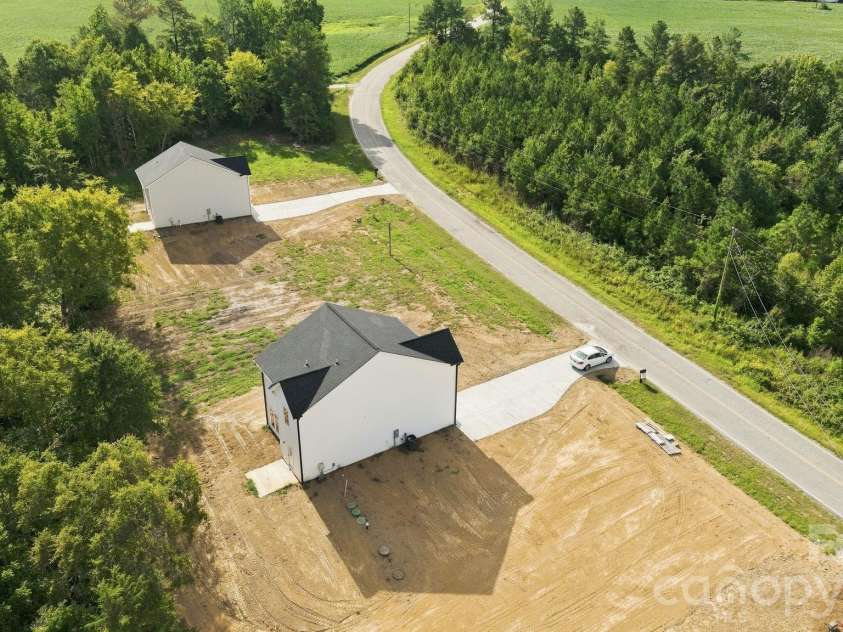 673 Hazel Blakeney Road, Pageland, SC 29728.  MLS# CAR4424355, YatesRealty ID 50773. 