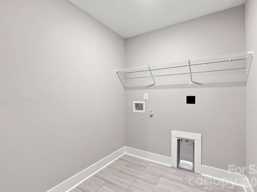 673 Hazel Blakeney Road, Pageland, SC 29728.  MLS# CAR4424355, YatesRealty ID 50773. 