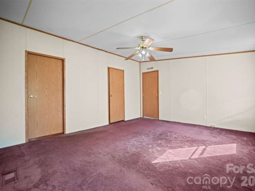 2089 Bison Trail, Maiden, NC 28650.  MLS# CAR4424457, YatesRealty ID 50774. 