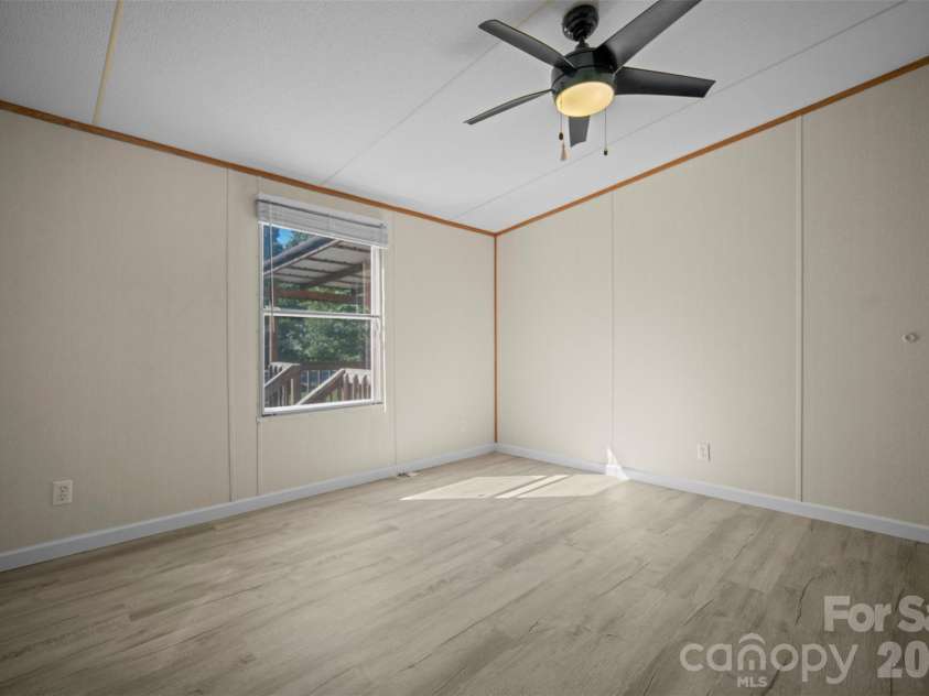 2089 Bison Trail, Maiden, NC 28650.  MLS# CAR4424457, YatesRealty ID 50774. 