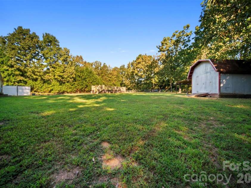 2089 Bison Trail, Maiden, NC 28650.  MLS# CAR4424457, YatesRealty ID 50774. 