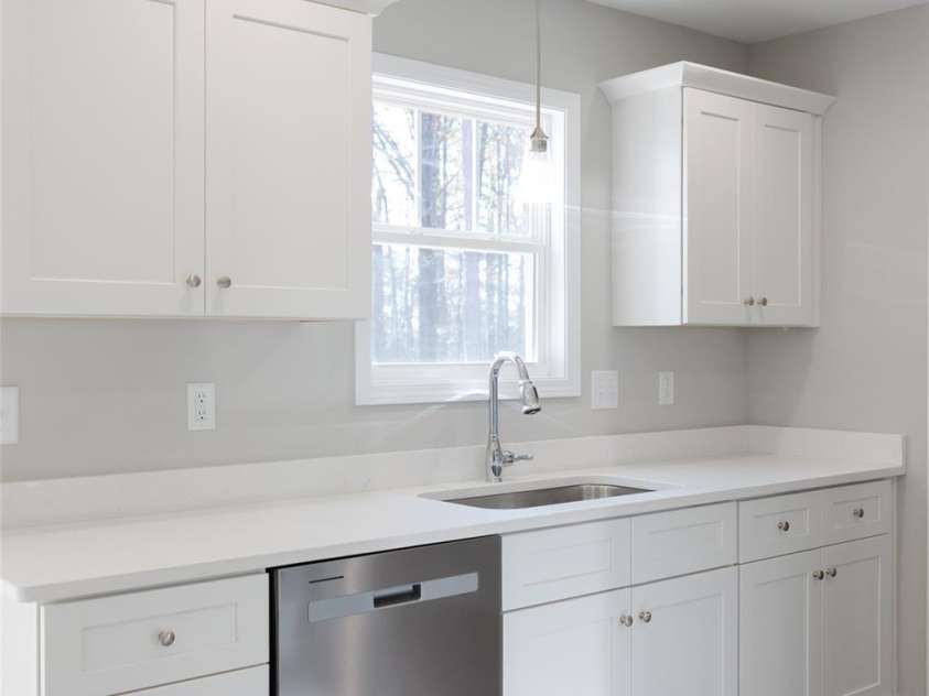 27 Maiden Lane, York, SC 29745.  MLS# CAR4326416, YatesRealty ID 50774. 