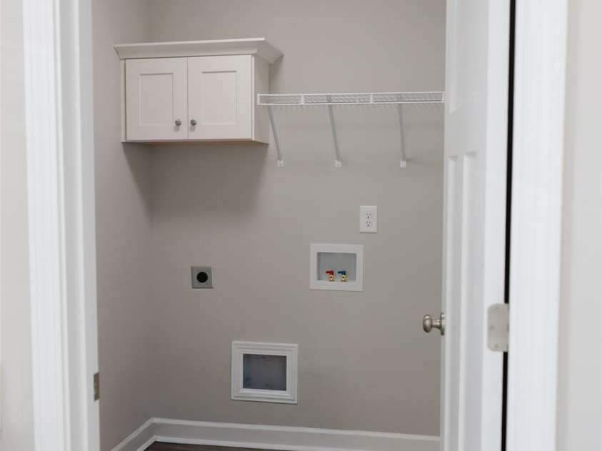 27 Maiden Lane, York, SC 29745.  MLS# CAR4326416, YatesRealty ID 50774. 