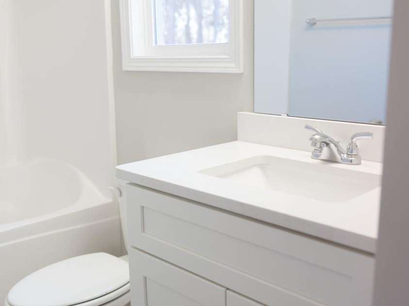 27 Maiden Lane, York, SC 29745.  MLS# CAR4326416, YatesRealty ID 50774. 