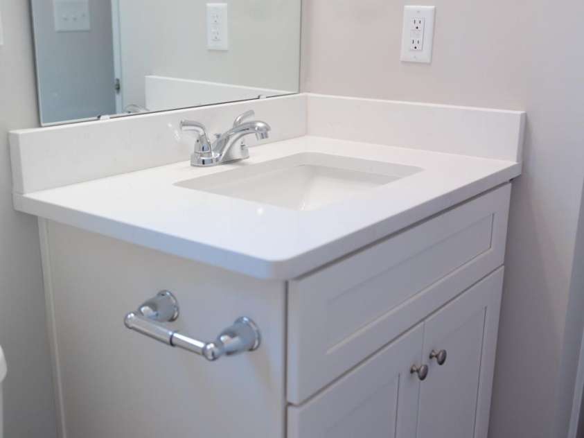 27 Maiden Lane, York, SC 29745.  MLS# CAR4326416, YatesRealty ID 50774. 