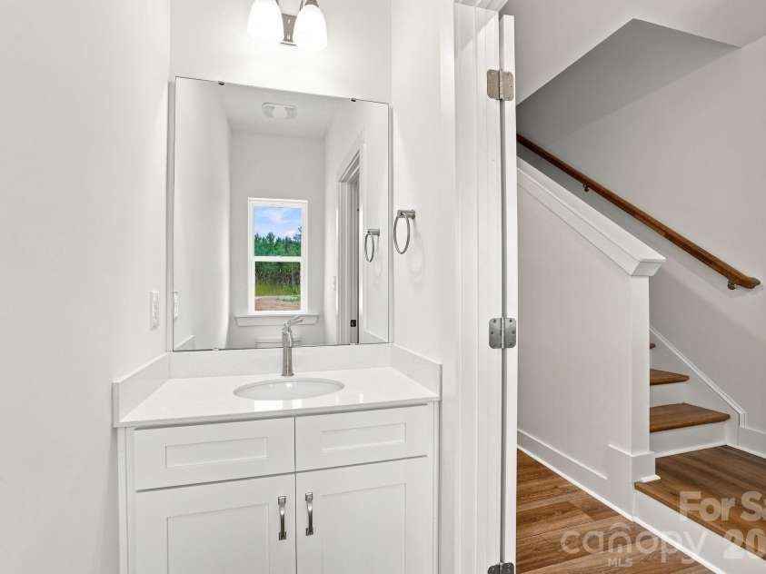 719 Hazel blakeney Road, Pageland, SC 29728.  MLS# CAR4424377, YatesRealty ID 50776. 