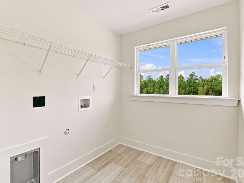 719 Hazel blakeney Road, Pageland, SC 29728.  MLS# CAR4424377, YatesRealty ID 50776. 