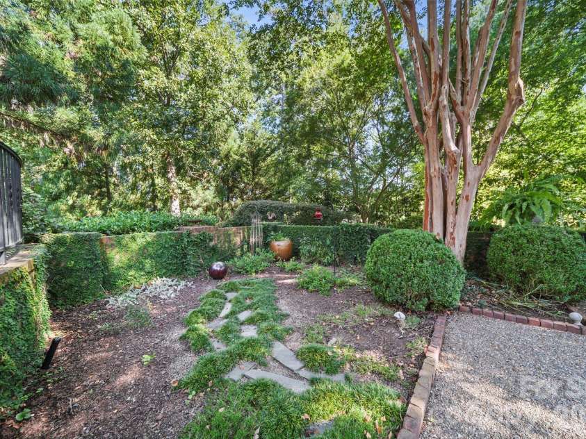 505 Muirfield Drive, Albemarle, NC 28001.  MLS# CAR4424334, YatesRealty ID 50779. Back Yard