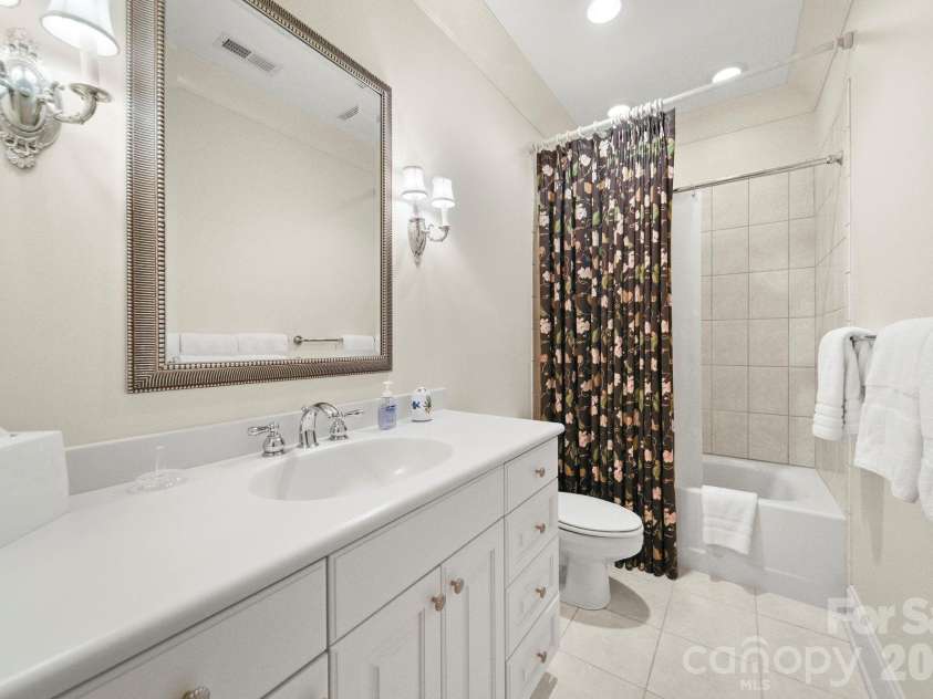 505 Muirfield Drive, Albemarle, NC 28001.  MLS# CAR4424334, YatesRealty ID 50779. Ensuite Bath for Bedroom 4 - Upper Level
