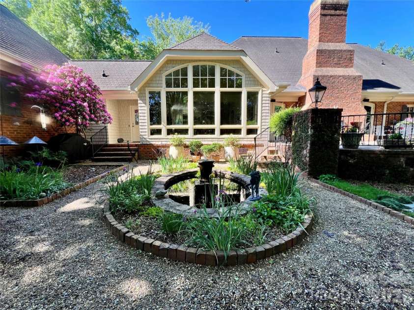 505 Muirfield Drive, Albemarle, NC 28001.  MLS# CAR4424334, YatesRealty ID 50779. Water Garden View